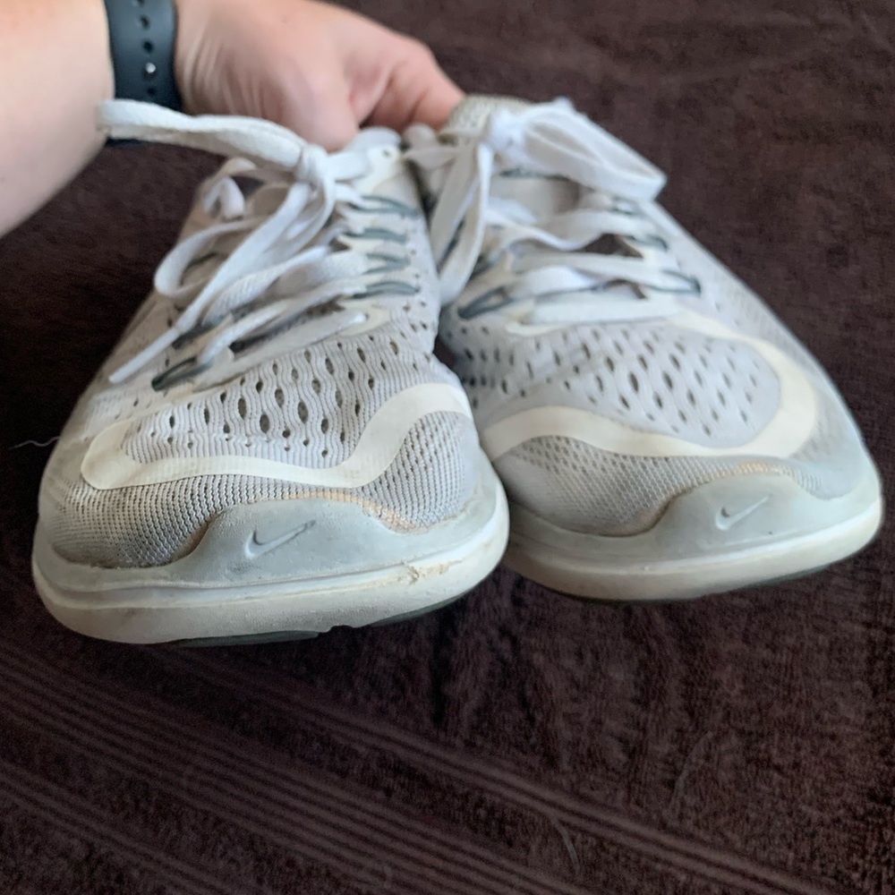Nike Flex 2017 Run Athletic Shoes White Gray Low Top Running - Women’s Size 6.5 - Picture 4 of 12